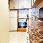 - Spacious Designer In Lägenhet Stara Zagora