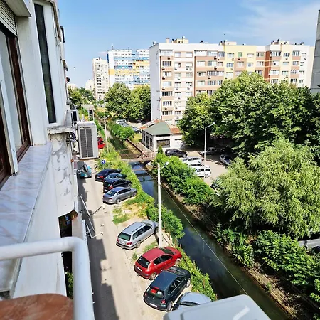 - Spacious Designer In Stara Zagora
